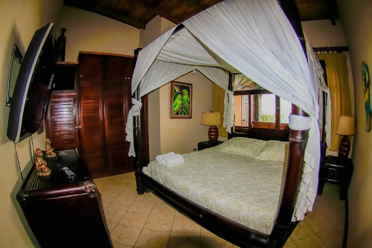 Marea Brava Hotel Jaco Luaran gambar
