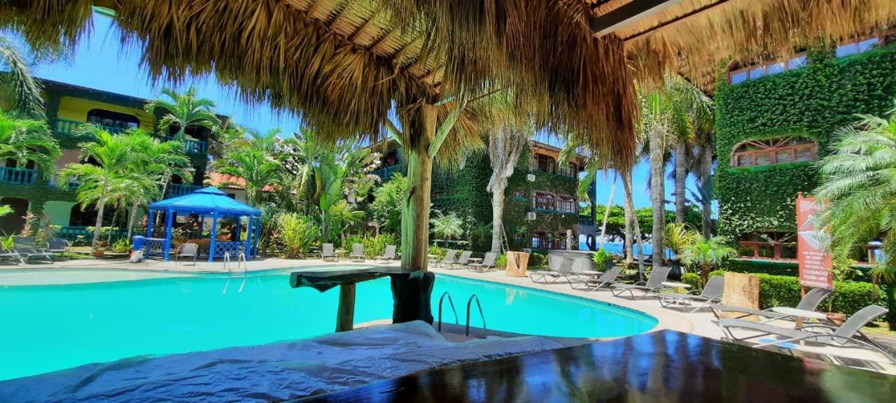 Marea Brava Hotel Jaco Luaran gambar